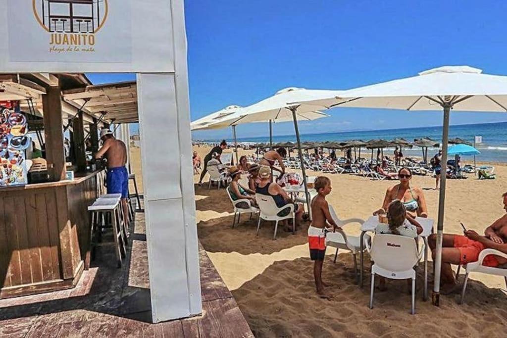 Brand New Apartment. 400 Meters Best Beach Торевьиа Экстерьер фото