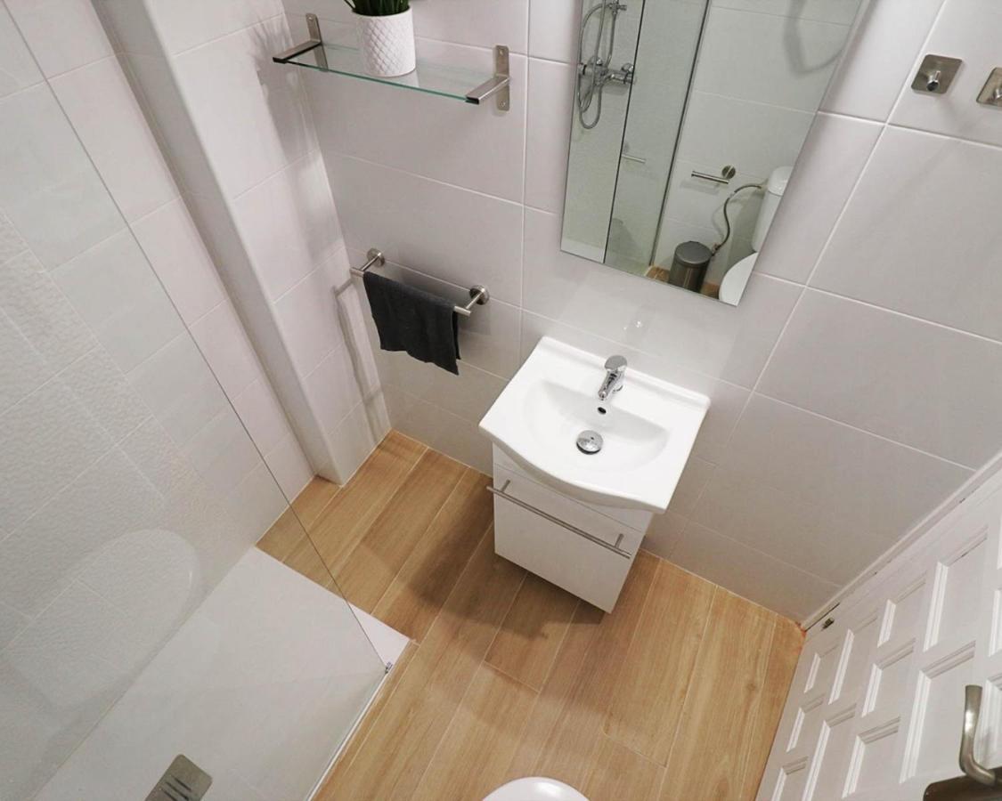 Brand New Apartment. 400 Meters Best Beach Торевьиа Экстерьер фото